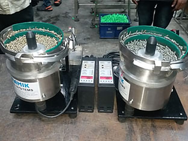 Bowl feeders loaded with components